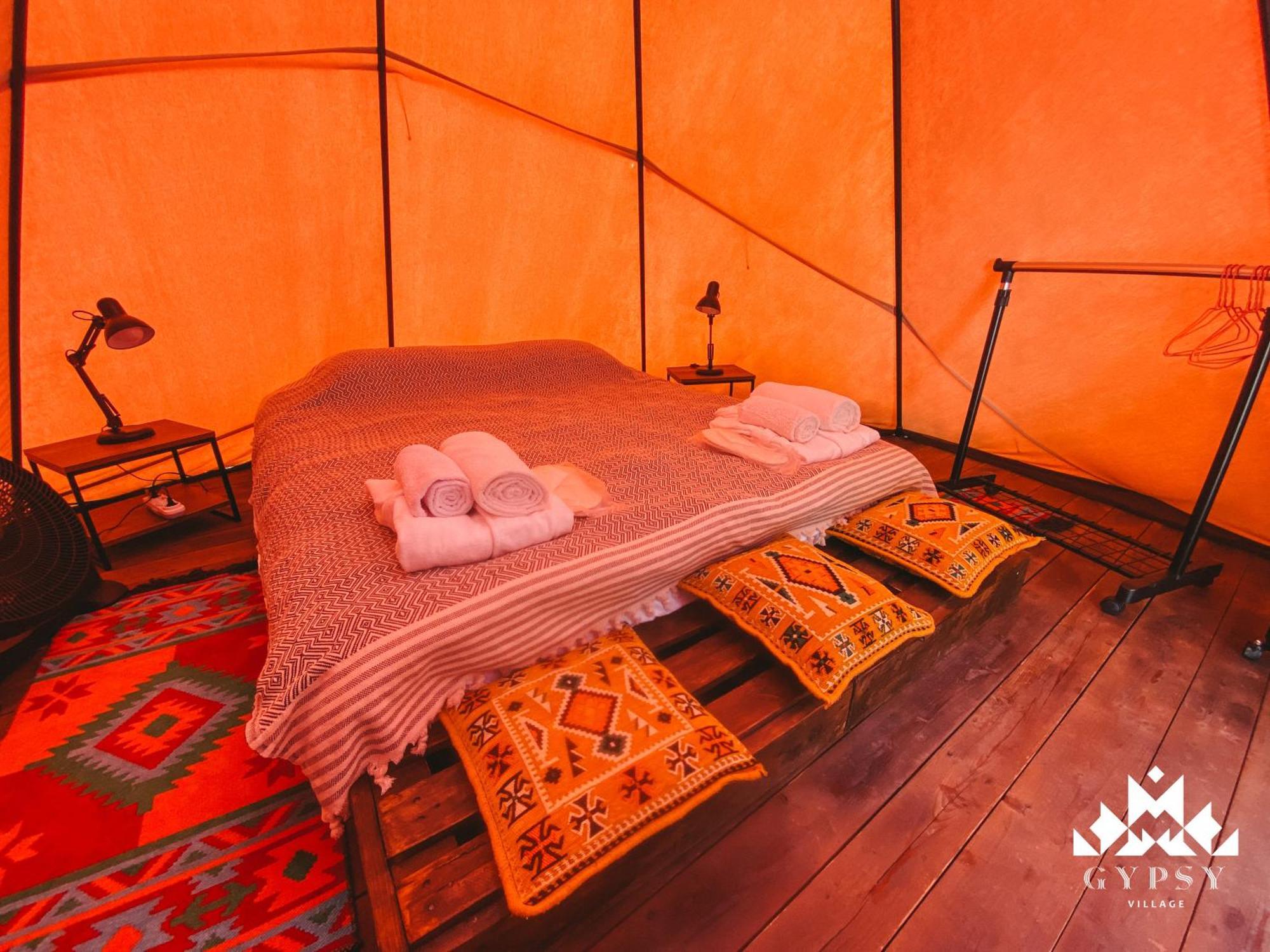 Gipsy Village Park Hotel Asureti Zewnętrze zdjęcie