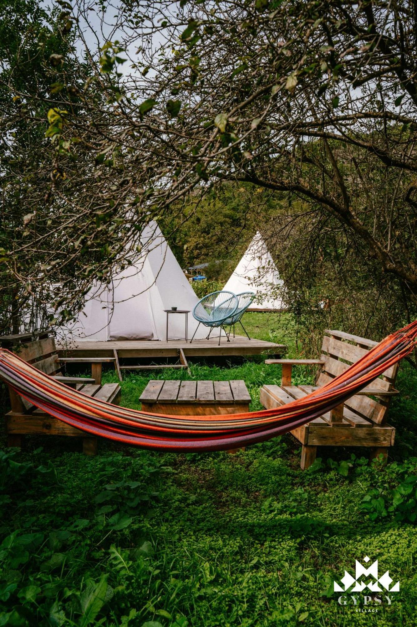 Gipsy Village Park Hotel Asureti Zewnętrze zdjęcie