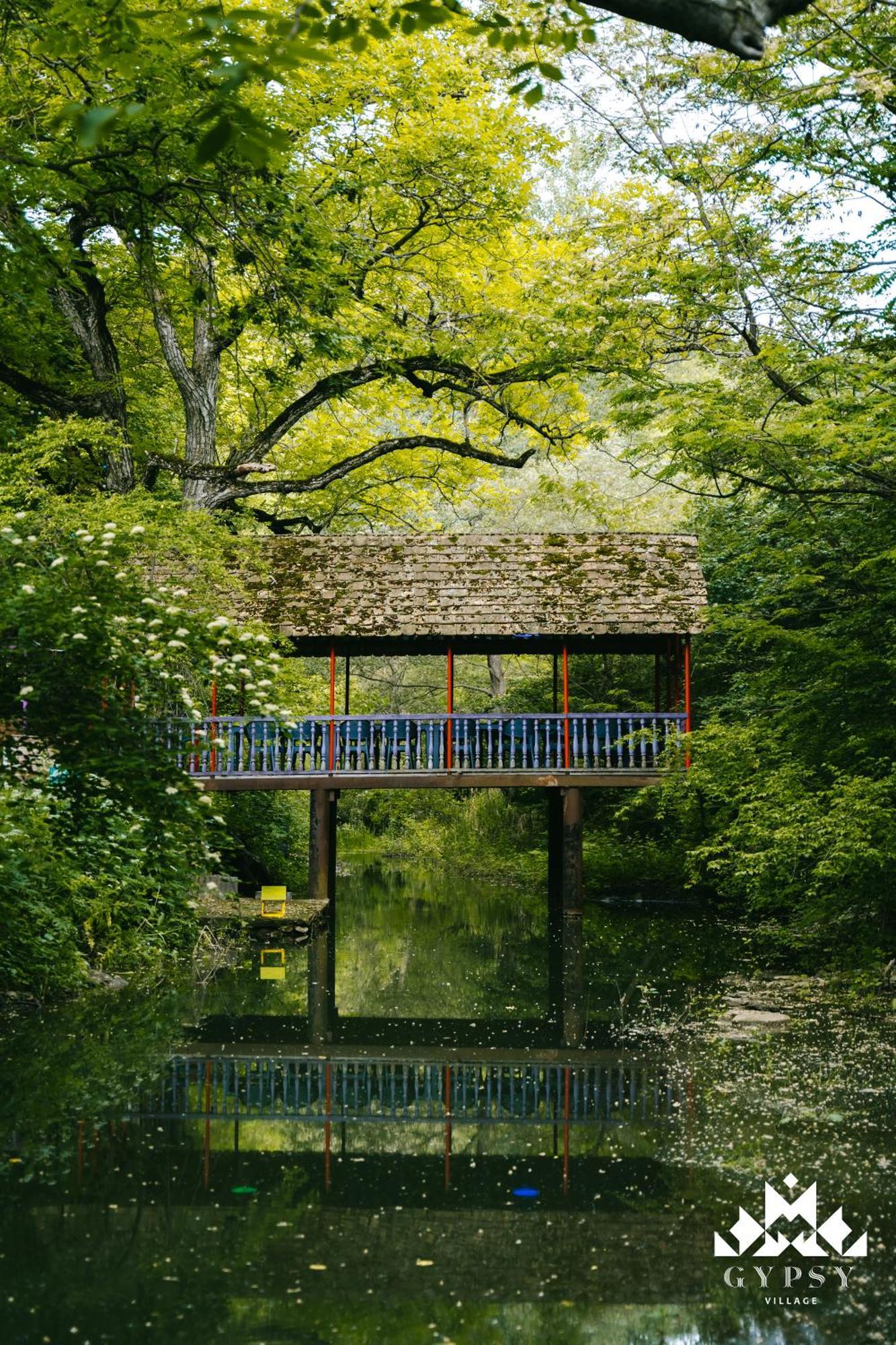 Gipsy Village Park Hotel Asureti Zewnętrze zdjęcie